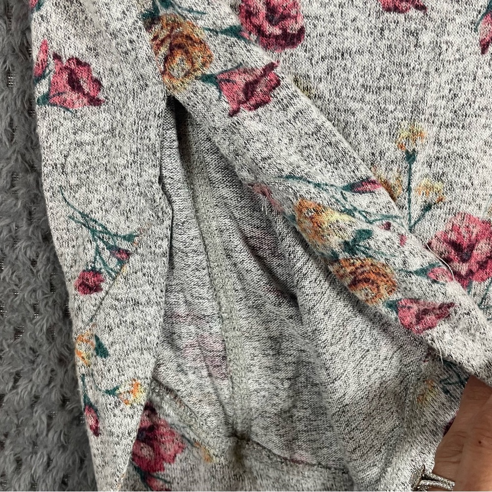 Altar'd State Womens Open Front Floral Hooded Cardigan Gray Medium Cottagecore - Picture 6 of 12
